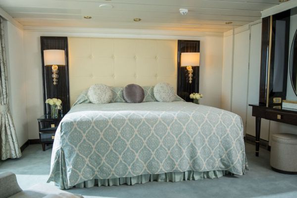Seven Seas Mariner Stateroom Discount Cruises