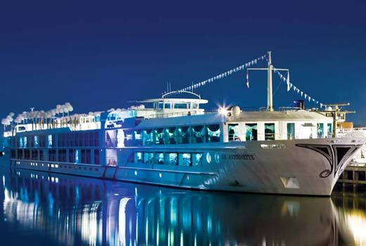Best Uniworld Boutique River Cruises - S.S Antoinette Discount Cruises