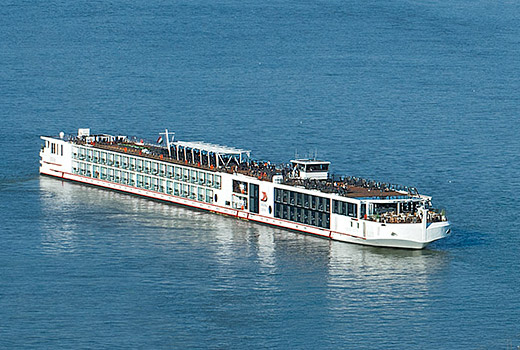 Cheap Viking Longship Lif Cruises